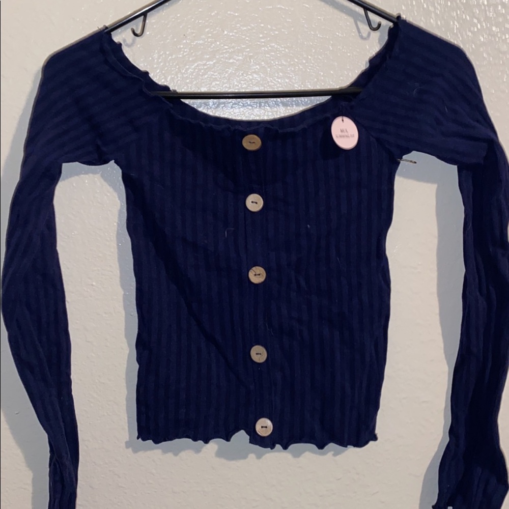 Slim fit off shoulder top